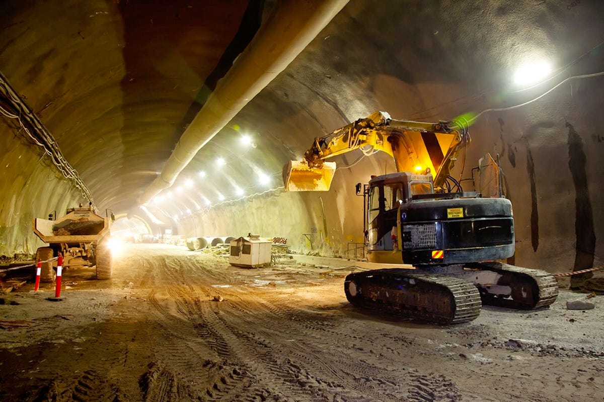 Landmeten middels GIS en DTB voor Grond-Weg en Waterbouw en infrastructurele projecten