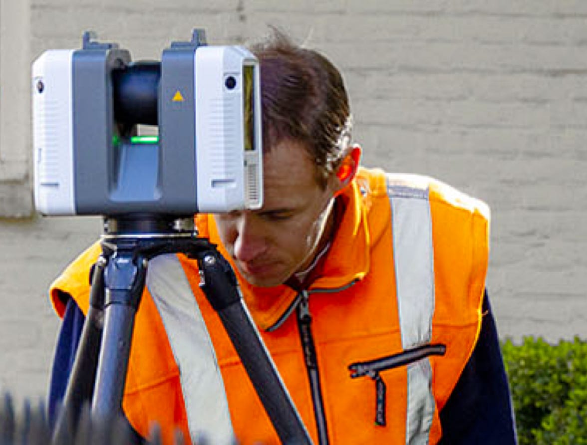 Landmeetkundige werkzaamheden met GNSS/GPS, Total Station en Laserscannen.